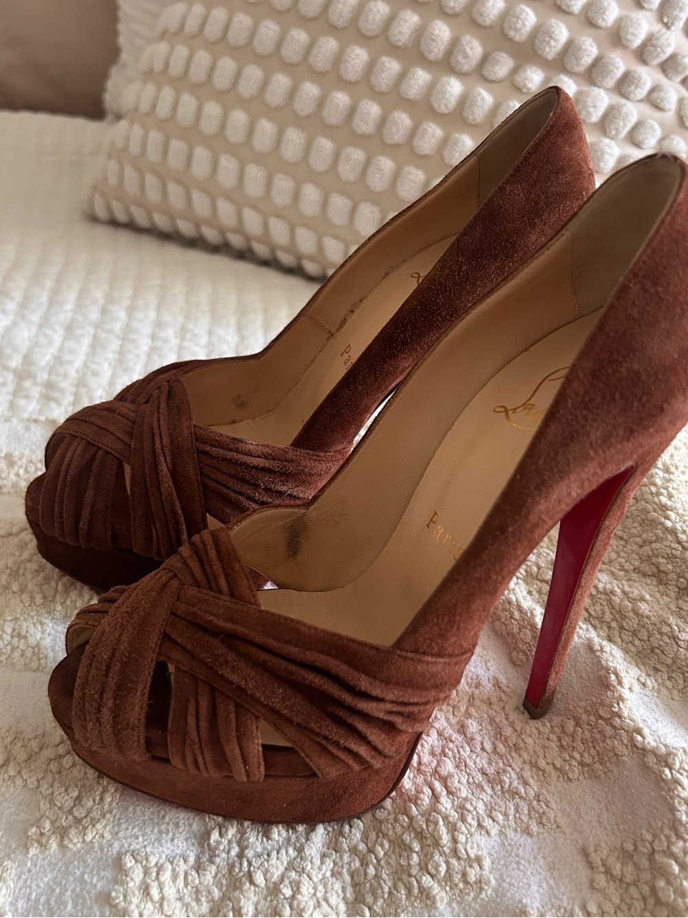 Christian Louboutin Brown Suede Knotted Peep-Toe Pumps with Red Sole 36.5